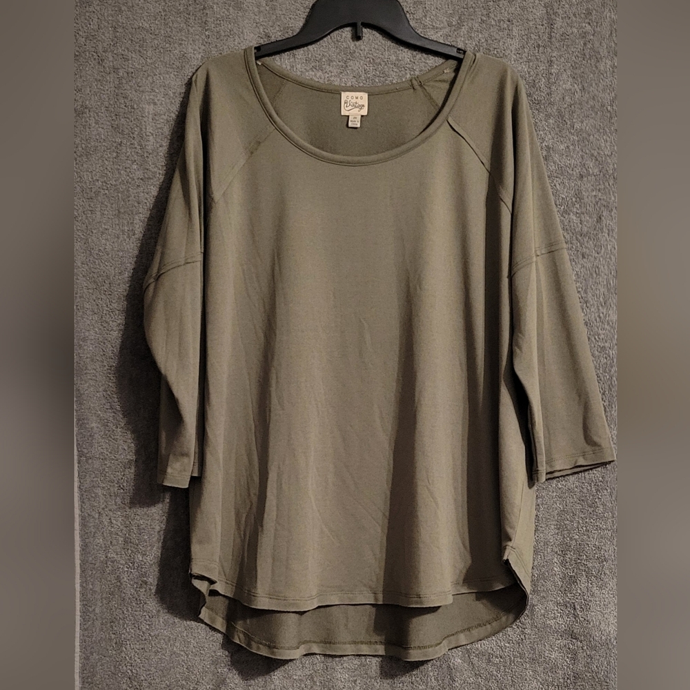 Women's Como Vintage army green tunic, 2X, 3/4 sleeve, crew neck